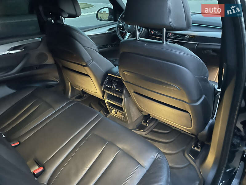 Внедорожник / Кроссовер BMW X5 2015 в Измаиле