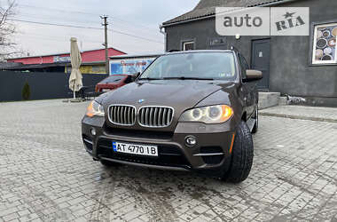 Внедорожник / Кроссовер BMW X5 2013 в Бурштыне