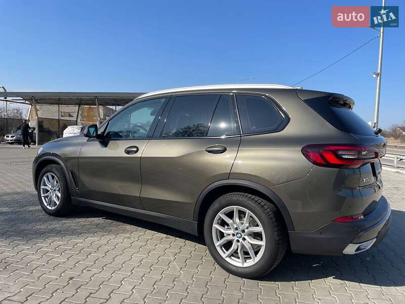Позашляховик / Кросовер BMW X5 2022 в Києві