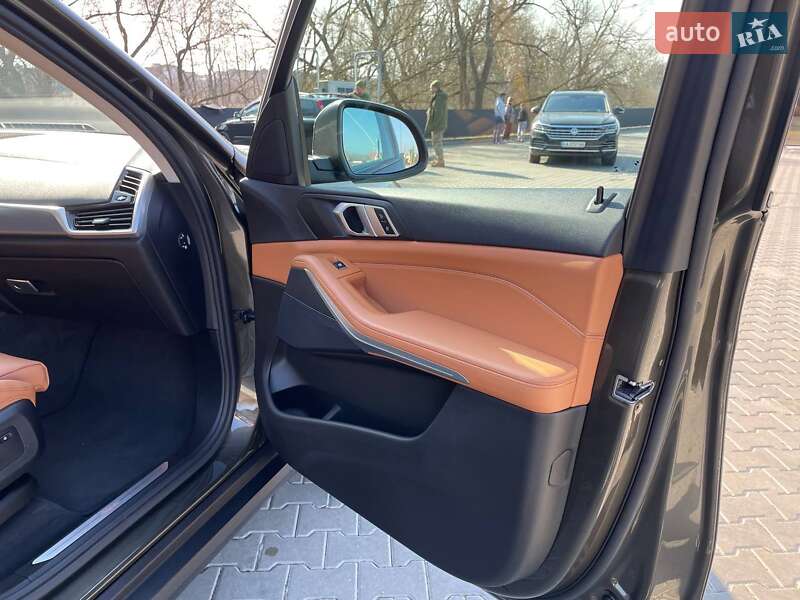 Позашляховик / Кросовер BMW X5 2022 в Києві