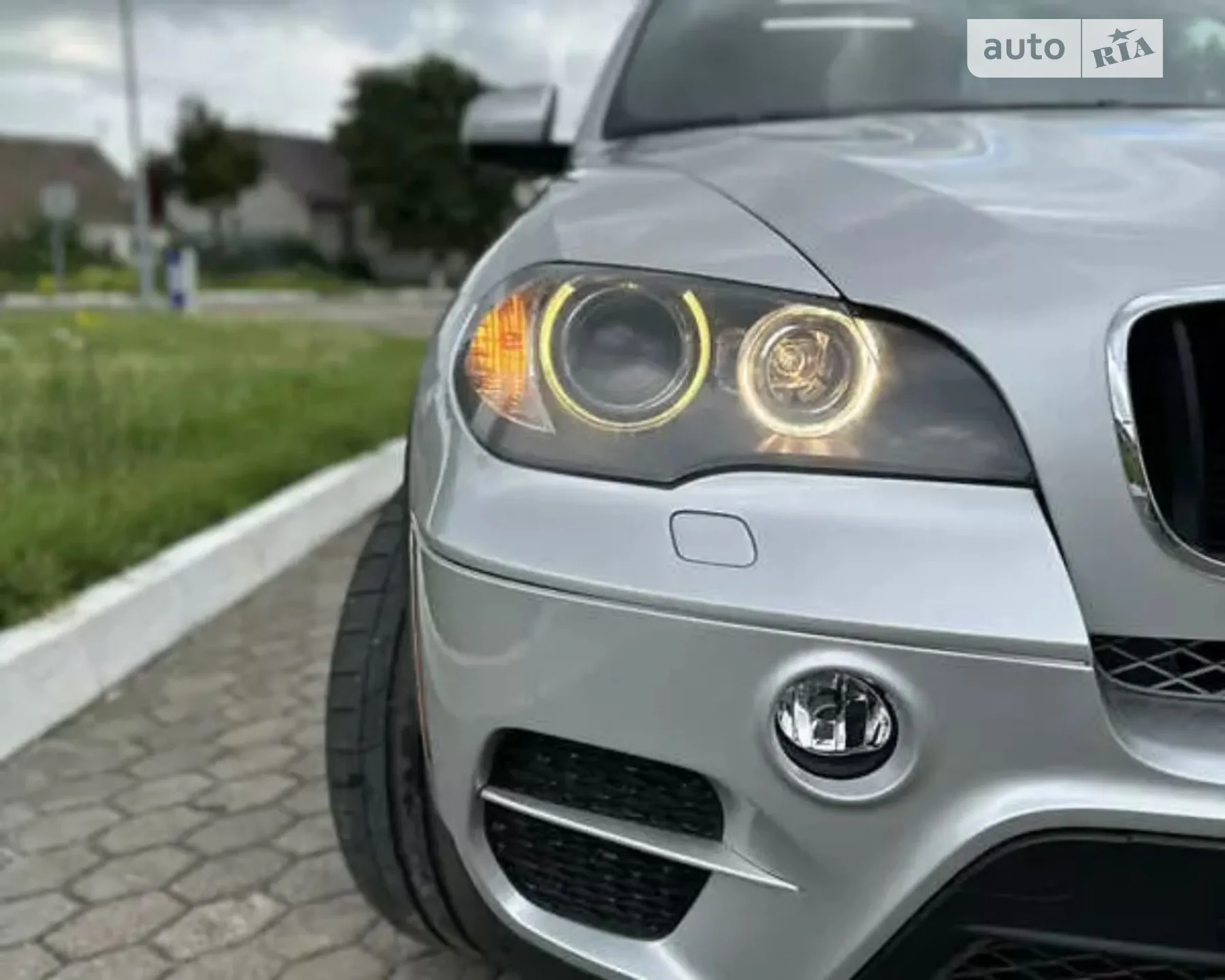 2010 BMW X5 - мініатюра 11