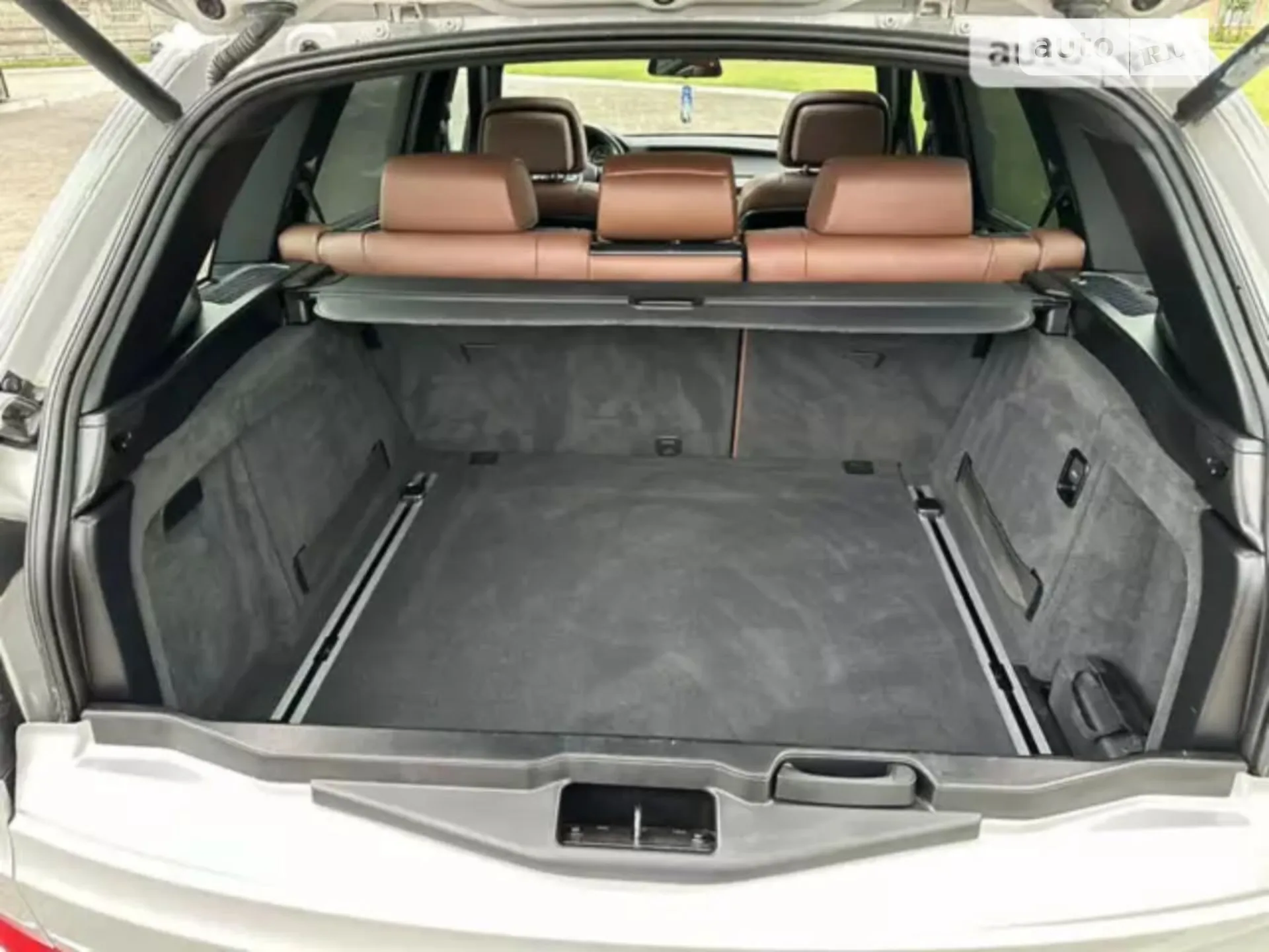 2010 BMW X5 - мініатюра 26