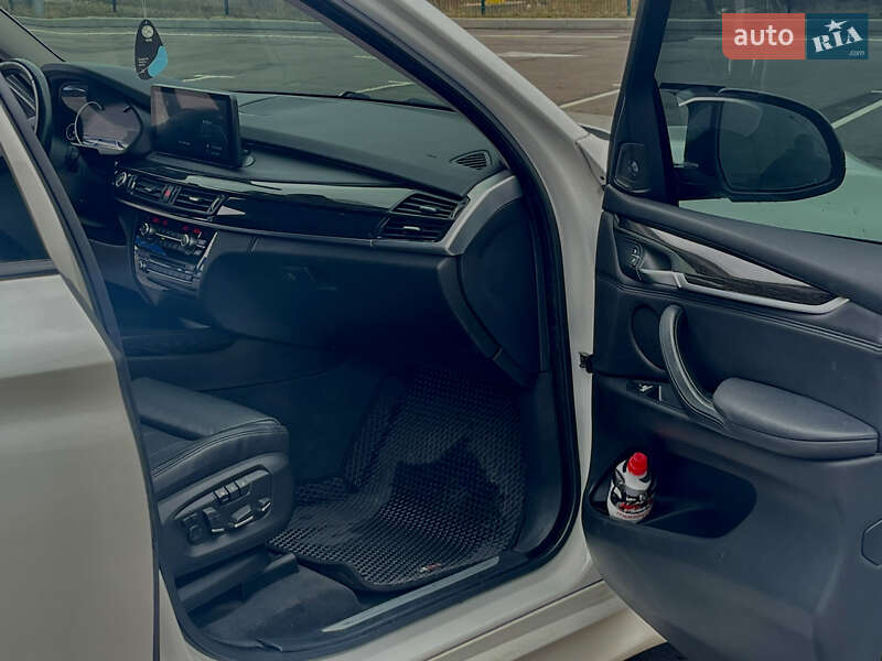 Позашляховик / Кросовер BMW X5 2014 в Рівному