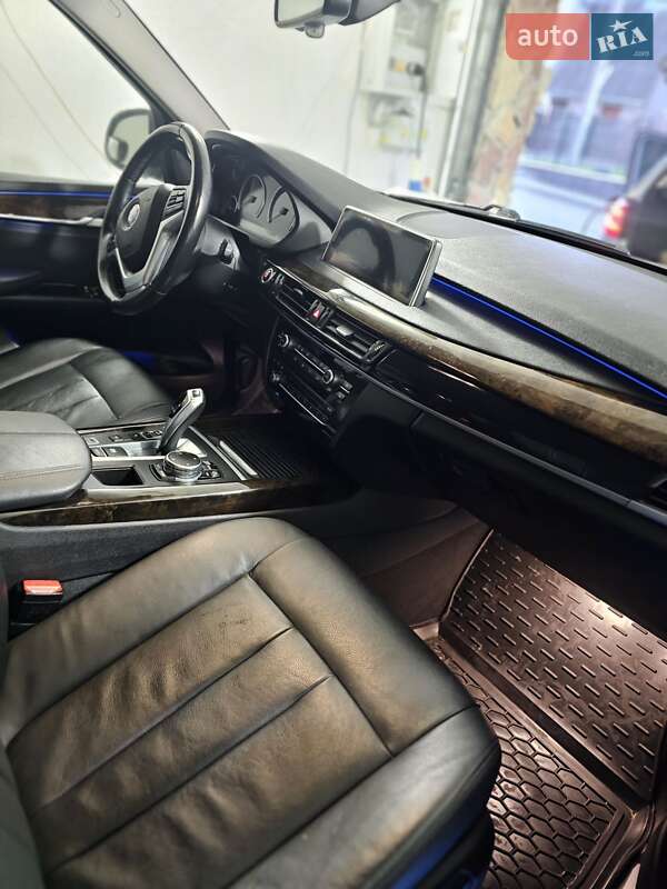 Внедорожник / Кроссовер BMW X5 2016 в Тернополе фото 37 Внедорожник / Кроссовер BMW X5 2016 в Тернополе