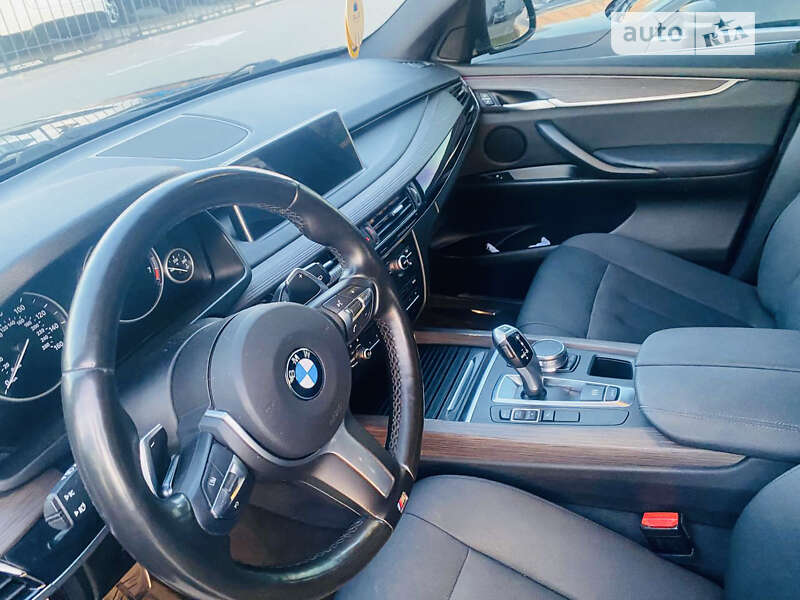 Позашляховик / Кросовер BMW X5 2016 в Києві