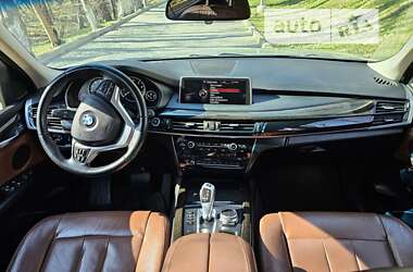 Внедорожник / Кроссовер BMW X5 2014 в Черновцах