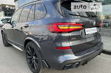 Внедорожник / Кроссовер BMW X5 2021 в Киеве