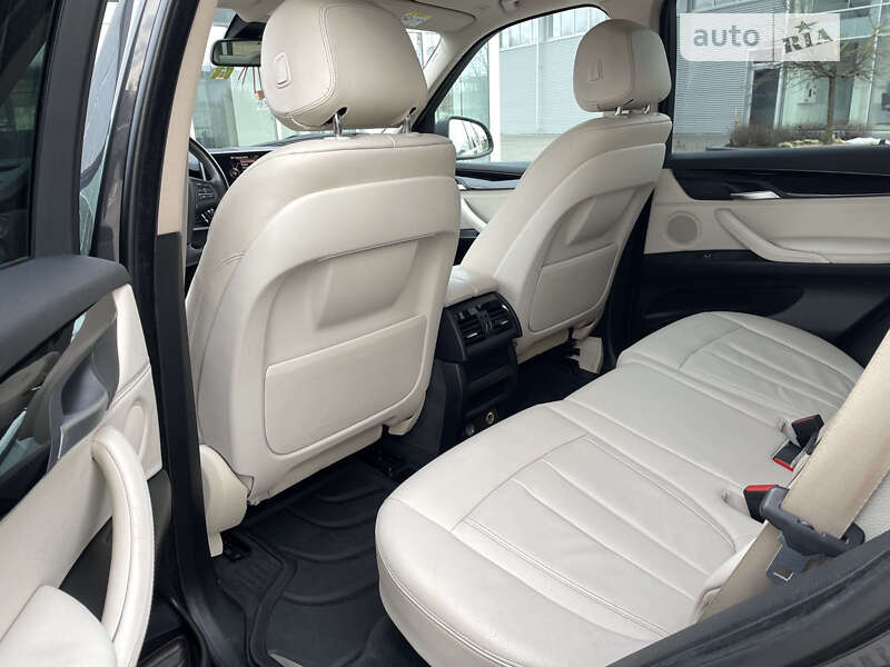 Позашляховик / Кросовер BMW X5 2014 в Луцьку