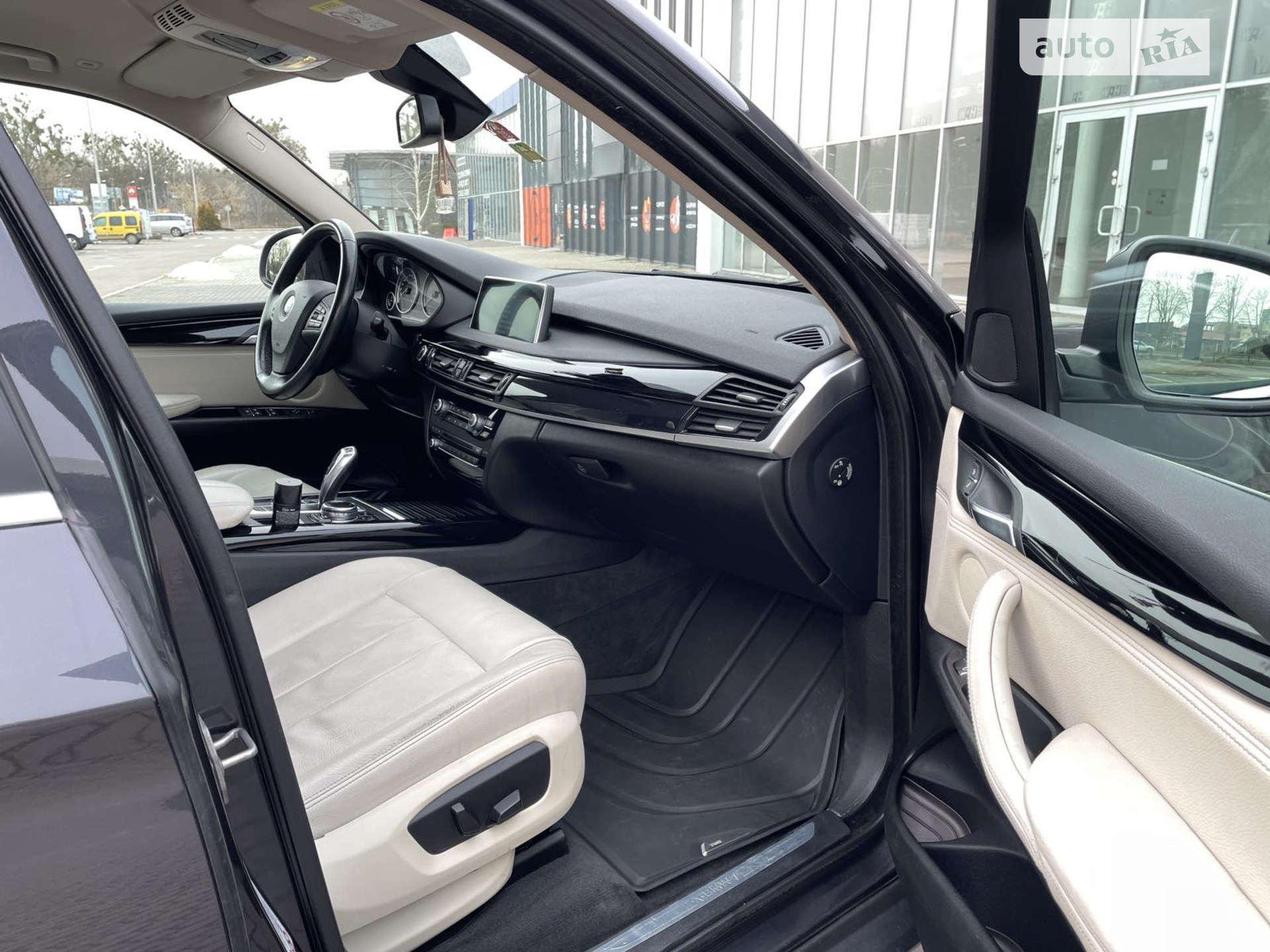 2014 BMW X5 - мініатюра 28