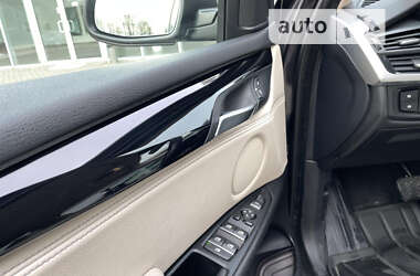 Внедорожник / Кроссовер BMW X5 2014 в Луцке