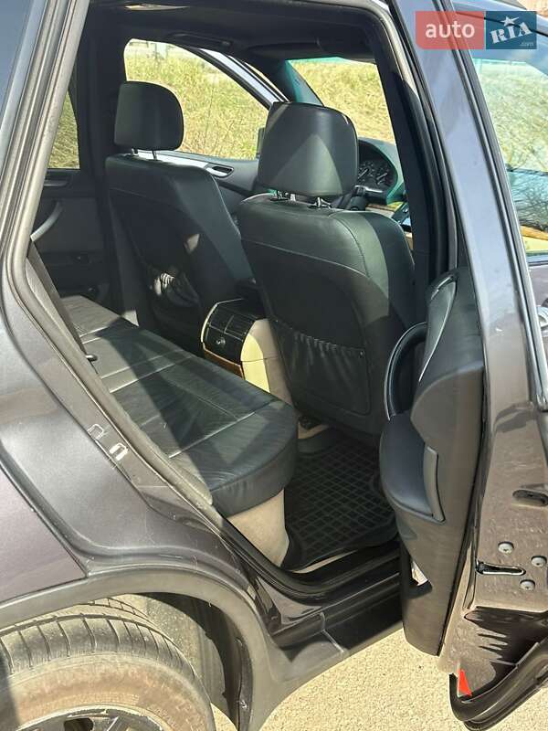 Позашляховик / Кросовер BMW X5 2002 в Полтаві