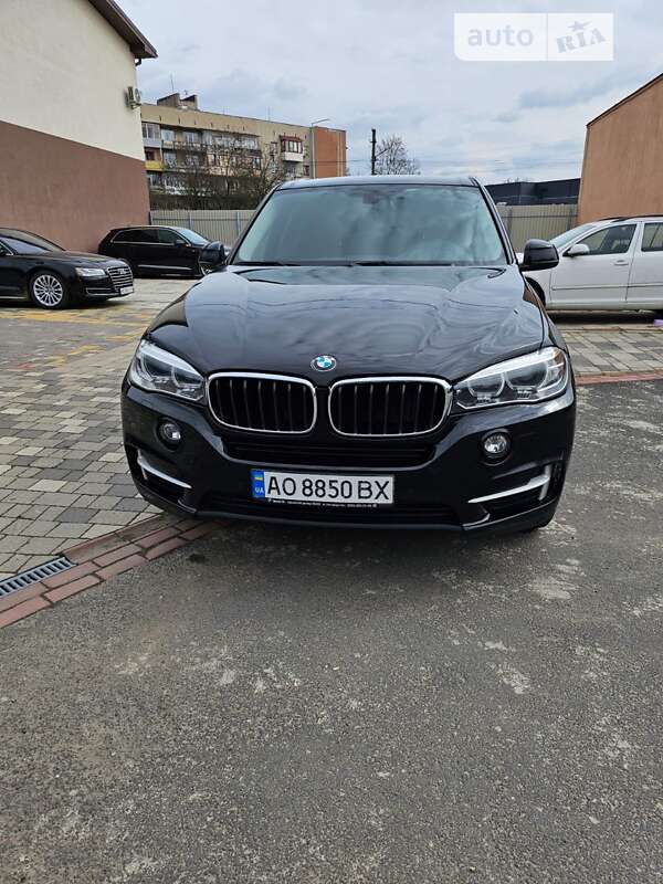 Позашляховик / Кросовер BMW X5 2018 в Мукачевому