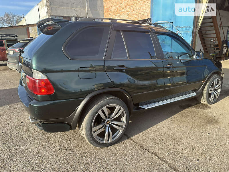 Внедорожник / Кроссовер BMW X5 2002 в Николаеве