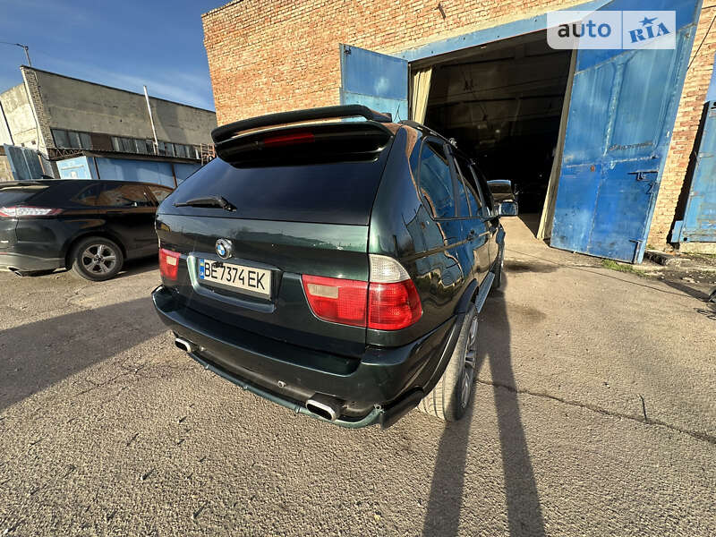 Внедорожник / Кроссовер BMW X5 2002 в Николаеве