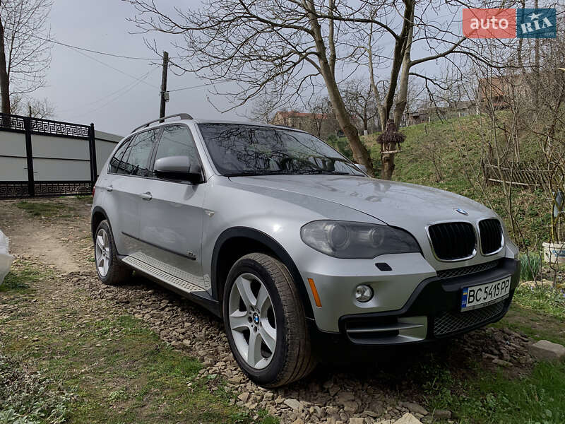 Внедорожник / Кроссовер BMW X5 2008 в Старом Самборе