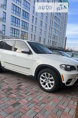 Позашляховик / Кросовер BMW X5 2010 в Пирятині