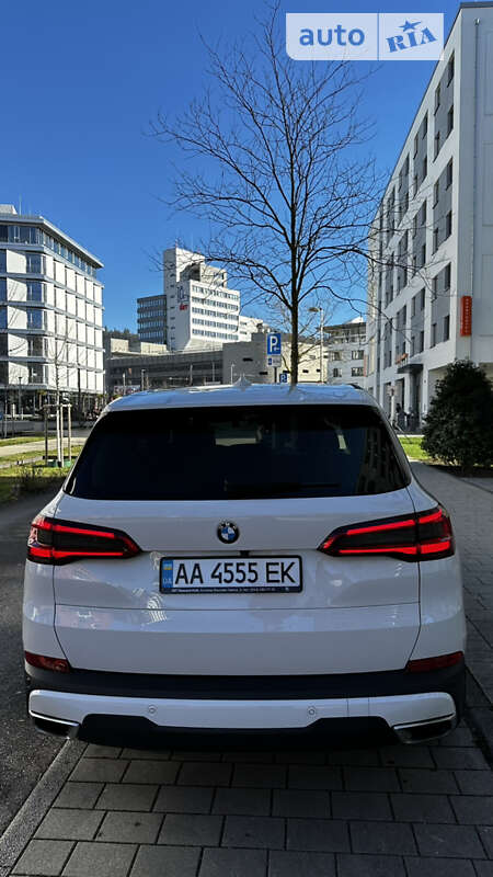 Внедорожник / Кроссовер BMW X5 2019 в Львове