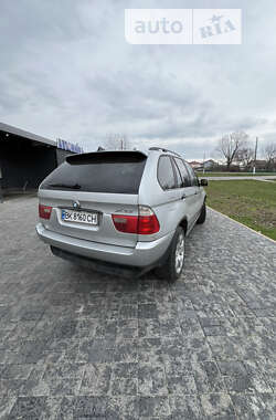 Внедорожник / Кроссовер BMW X5 2001 в Корце