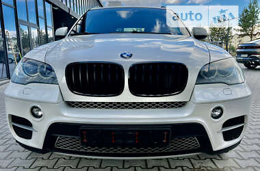 Внедорожник / Кроссовер BMW X5 2013 в Ровно