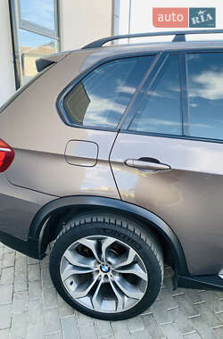 Позашляховик / Кросовер BMW X5 2011 в Рівному