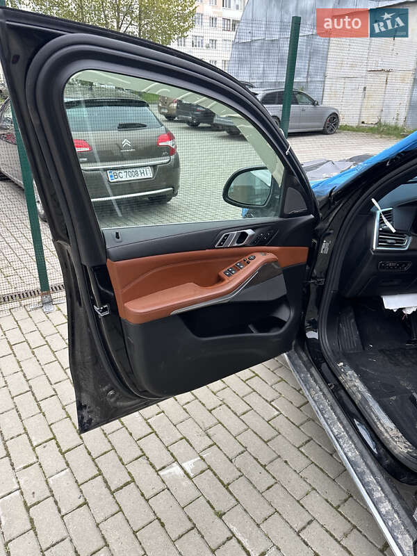 Внедорожник / Кроссовер BMW X5 2019 в Львове