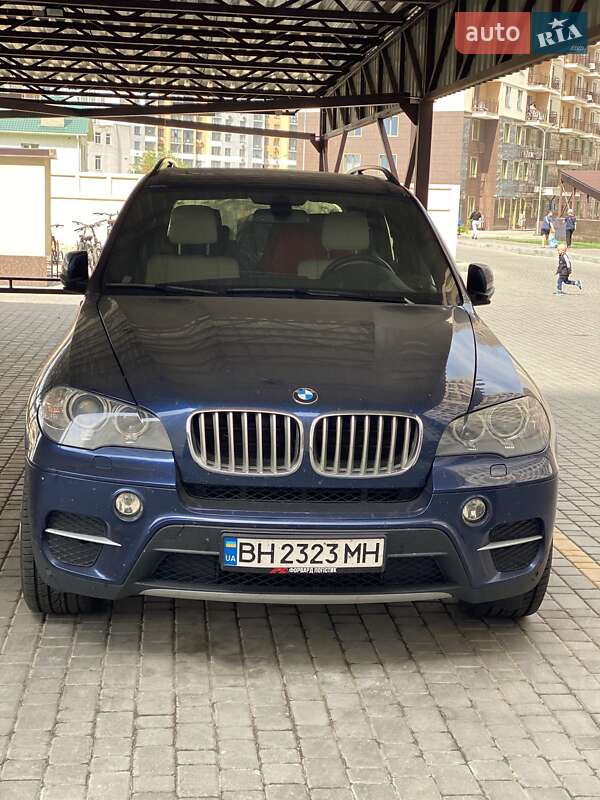 Внедорожник / Кроссовер BMW X5 2012 в Одессе