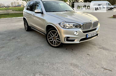 Позашляховик / Кросовер BMW X5 2015 в Чернівцях