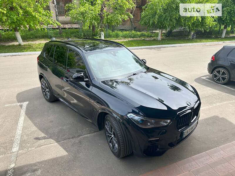 Внедорожник / Кроссовер BMW X5 2018 в Смеле