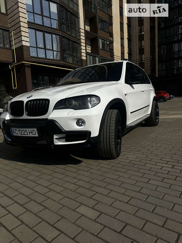 Позашляховик / Кросовер BMW X5 2008 в Луцьку