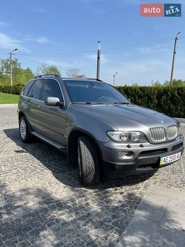 Внедорожник / Кроссовер BMW X5 2005 в Днепре