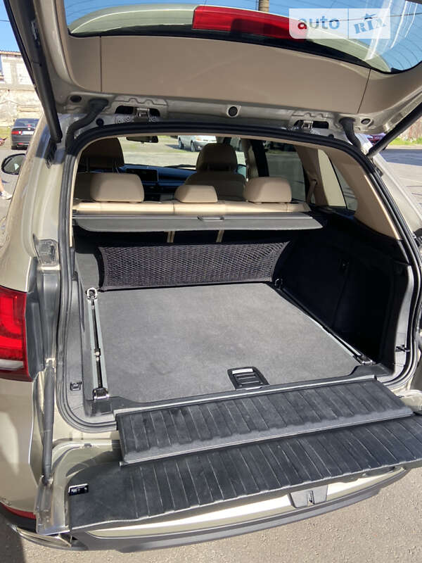 Позашляховик / Кросовер BMW X5 2016 в Одесі