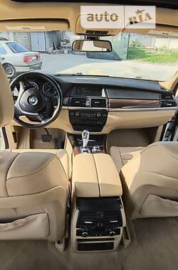 Внедорожник / Кроссовер BMW X5 2010 в Киеве