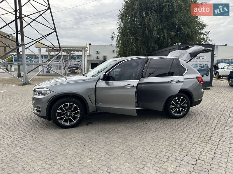 Позашляховик / Кросовер BMW X5 2014 в Чернівцях