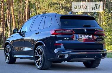 Позашляховик / Кросовер BMW X5 2020 в Рівному