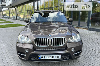 Позашляховик / Кросовер BMW X5 2010 в Звягелі