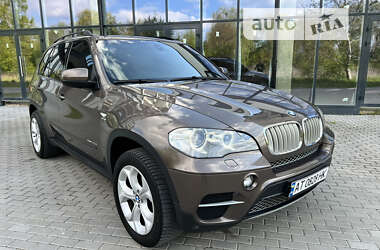 Внедорожник / Кроссовер BMW X5 2010 в Звягеле