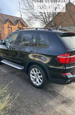 Внедорожник / Кроссовер BMW X5 2011 в Ромнах