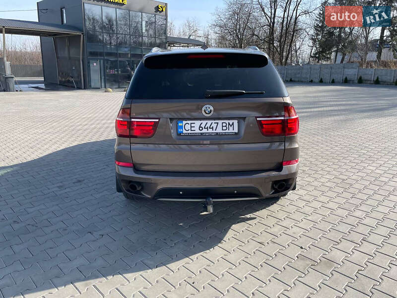 Внедорожник / Кроссовер BMW X5 2011 в Кицмани