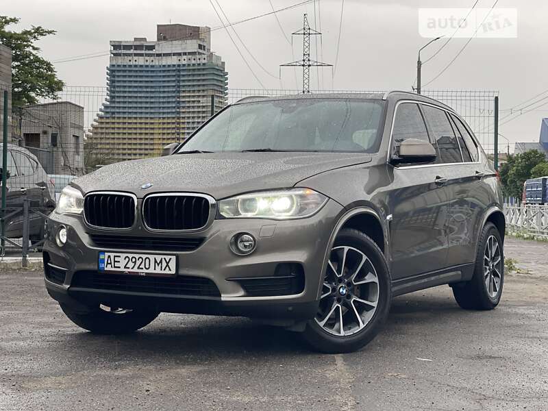 Позашляховик / Кросовер BMW X5 2016 в Дніпрі