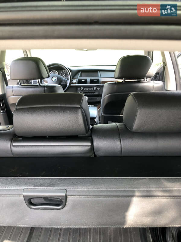 Внедорожник / Кроссовер BMW X5 2011 в Львове