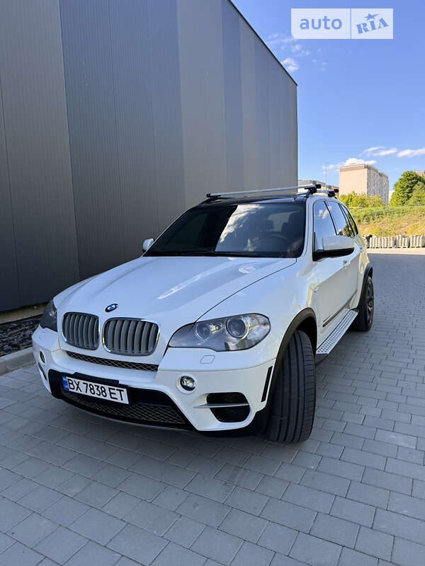 Внедорожник / Кроссовер BMW X5 2011 в Хмельницком