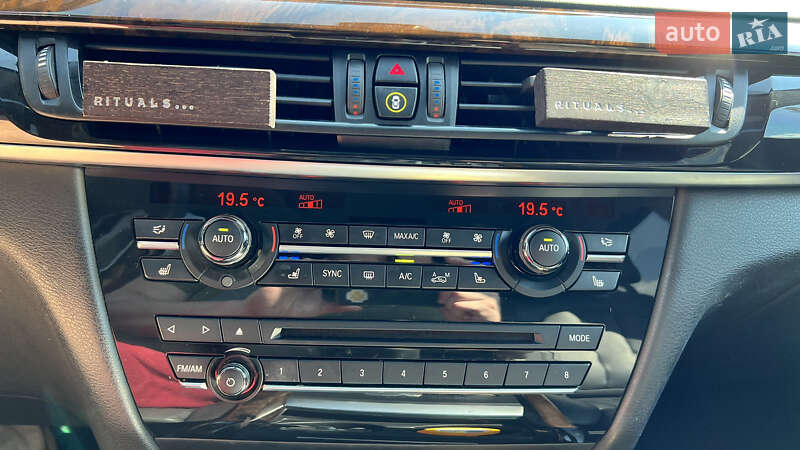 Внедорожник / Кроссовер BMW X5 2014 в Киеве