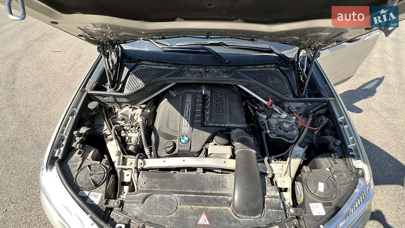 Внедорожник / Кроссовер BMW X5 2014 в Киеве