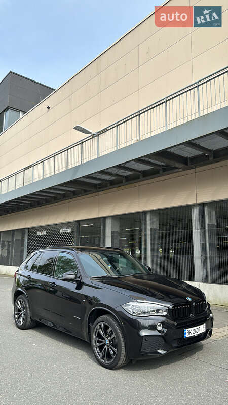 Внедорожник / Кроссовер BMW X5 2016 в Вараше