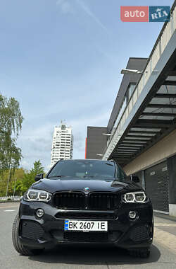 Внедорожник / Кроссовер BMW X5 2016 в 