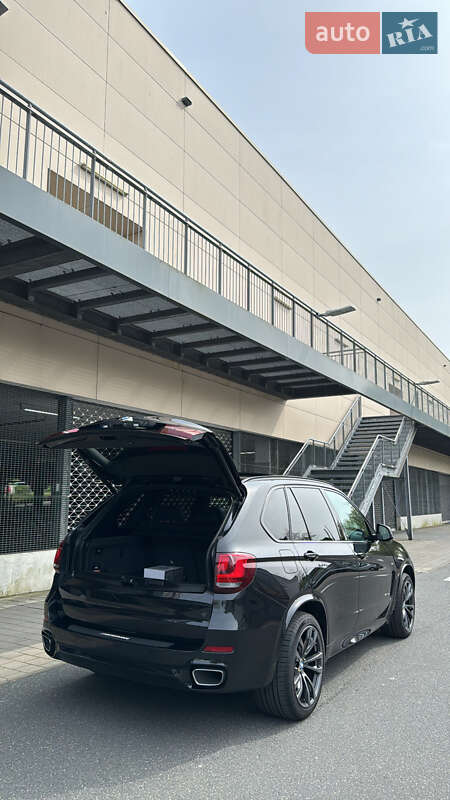 Внедорожник / Кроссовер BMW X5 2016 в Вараше