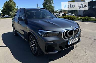 Внедорожник / Кроссовер BMW X5 2020 в Киеве