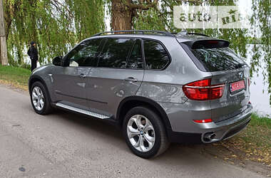 Внедорожник / Кроссовер BMW X5 2013 в Хороле