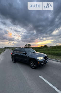 Внедорожник / Кроссовер BMW X5 2011 в Ровно