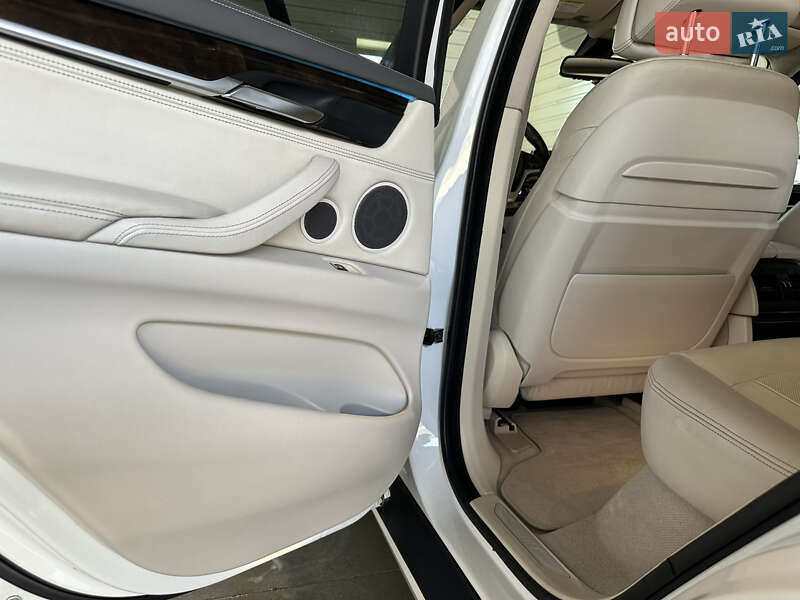 Позашляховик / Кросовер BMW X5 2014 в Теребовлі